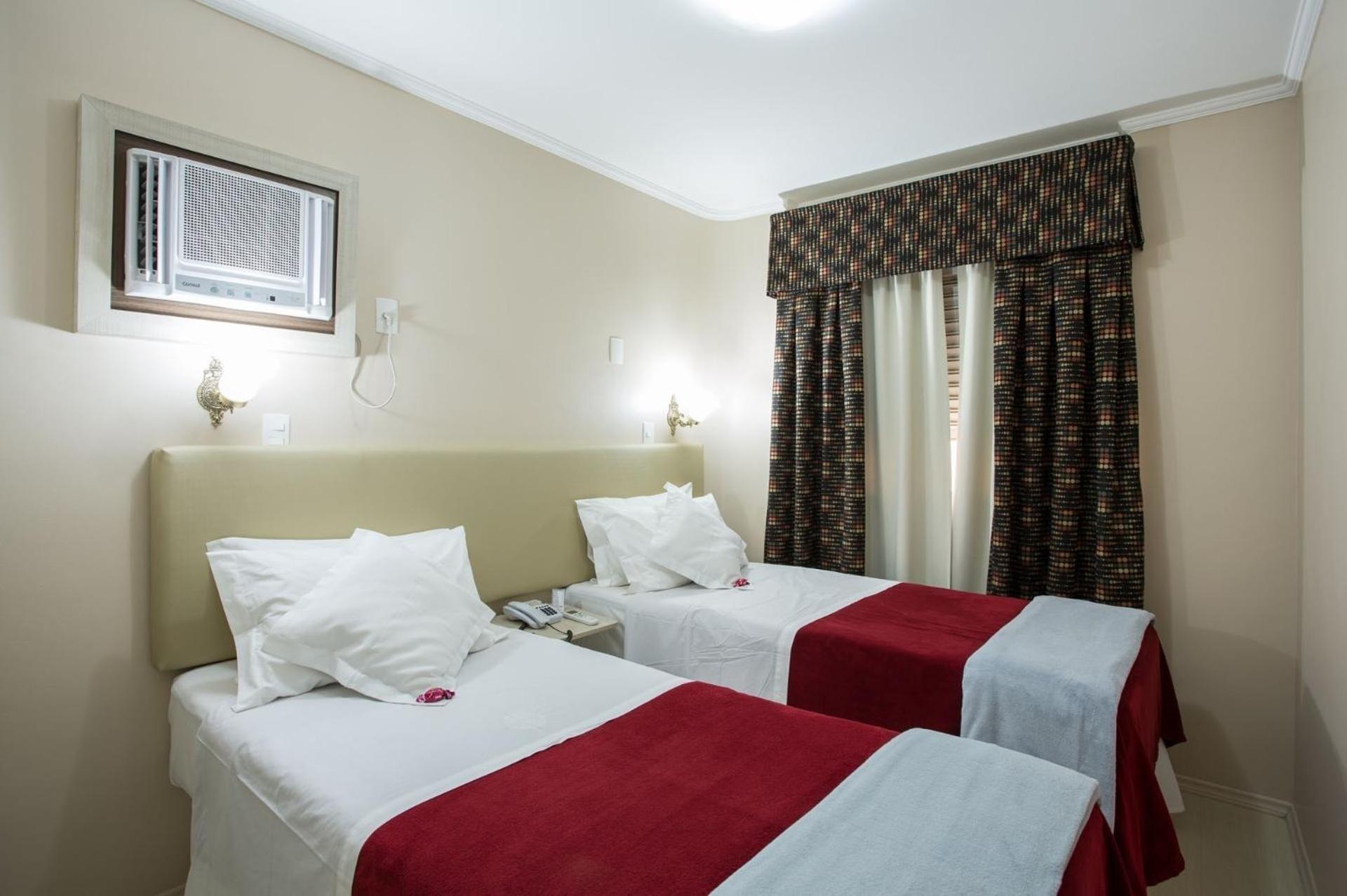 Quarto Deluxe com 2 Camas de Solteiro